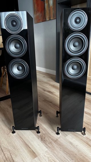 Altavoces Wharfedale Diamond 12.3 Negros