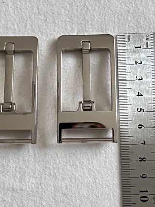 Hebillas para cinturón plateadas (2 unidades) 8 €