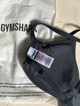 Top Gymshark Adapt Camo Cross Back Gris Talla S