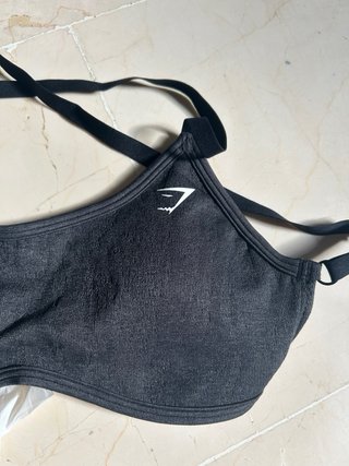 Top Gymshark Adapt Camo Cross Back Gris Talla S