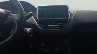 Peugeot 208 PureTech 82 Style 60 kW (82 CV)