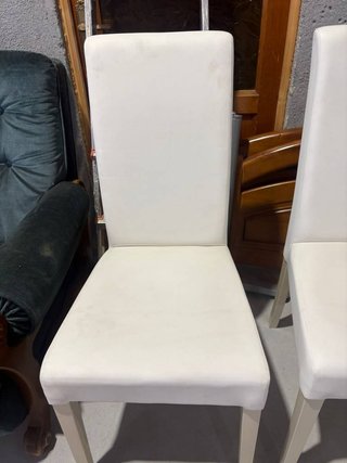 4 SILLAS MODERNAS BLANCAS