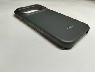 Apple Funda Beats con MagSafe y Control de Cámara iPhone 17 Pro – Gris antracita