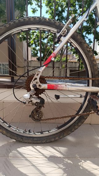 Bicicleta de montaña Monty