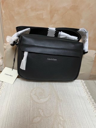 Tracolla Calvin Klein Nera Uomo