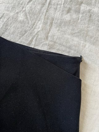 Falda pantalón Stradivarius negra