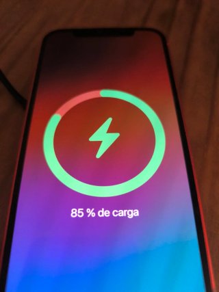 iPhone 12 Rojo