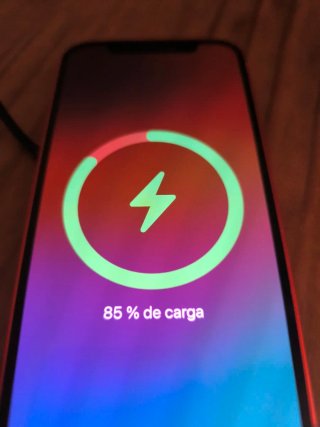 iPhone 12 Rojo