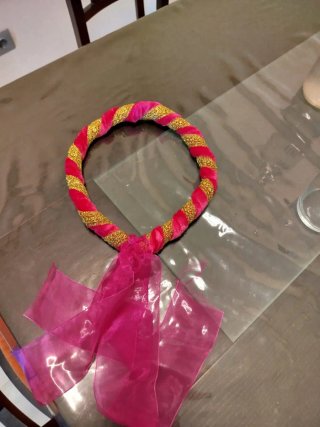 Diadema Medieval Dorada y Rosa