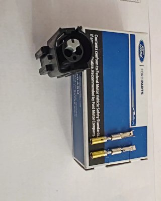 Conector electroventilador Ford