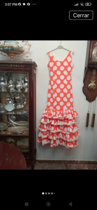 Traje de flamenca con lunares