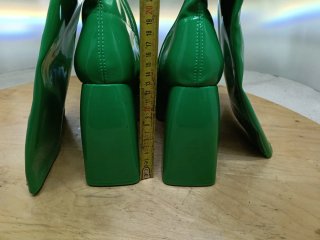 Botas altas verdes charol plataforma