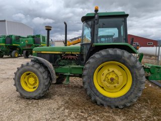 Tractor John Deere 3650