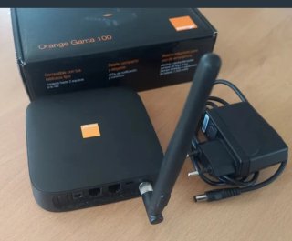 Caja de Voz Orange Gama 100 - Teléfono Fijo por 4G