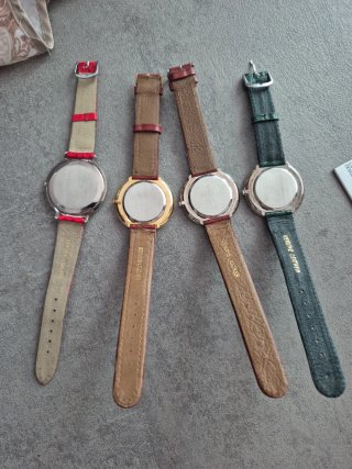 4 Orologi Fantasia Colorati