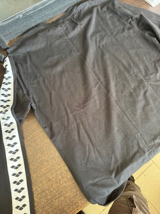 T-shirt Arena nera manica lunga