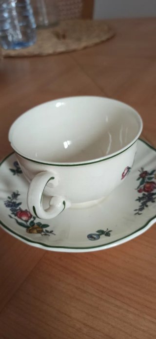 Taza y plato Villeroy & Boch