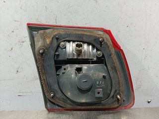 PILOTO TRASERO DERECHO INTERIOR MAZDA 626 BERLINA