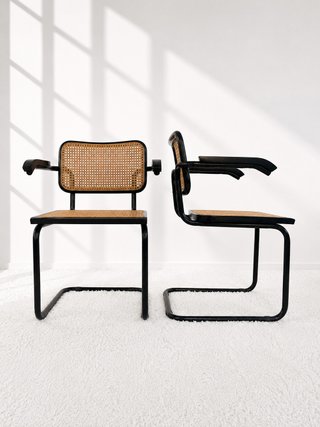 SILLA CESCA B64. ESTRUCTURA NEGRA. 90s