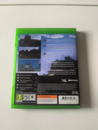 Xbox One S con FIFA 20 + Cinque controller