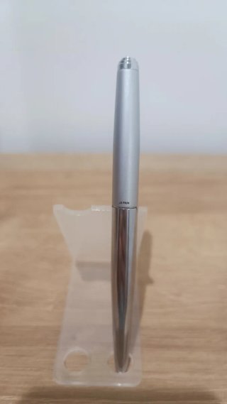 Bolígrafo Pilot Plata y Negro