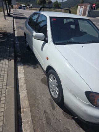 Nissan Primera 2000