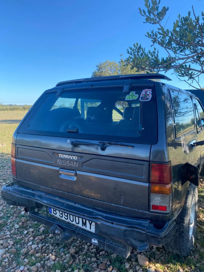 Nissan Terrano 1992 - foto 1