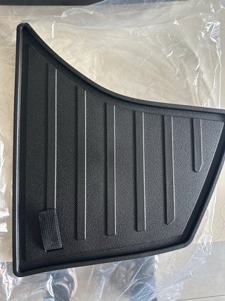 Piezas de coche negras