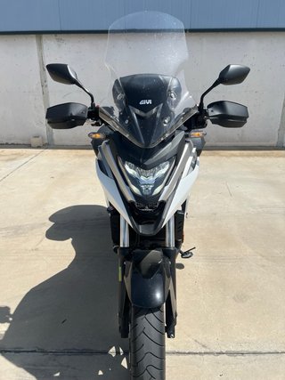 Honda NC 750 DX 2022 Negra/Blanca