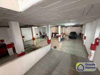 Garaje en venta en San Pedro de Alcántara pueblo en Marbella