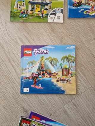 Lotto LEGO Friends 8 scatole