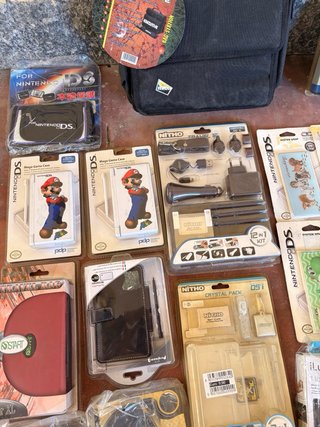 50 pezzi accessori Nintendo DS, DSi, 3DS, PSP