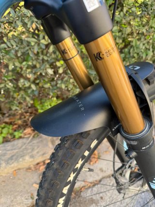 Bicicleta Eléctrica Pivot Azul