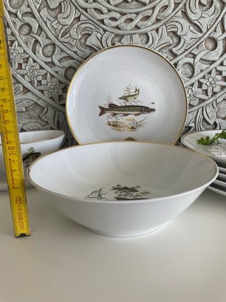 Set Platos+Fuente+salsera.Peces y oro Porcelana