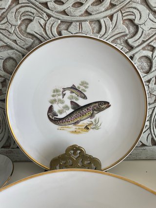 Set Platos+Fuente+salsera.Peces y oro Porcelana