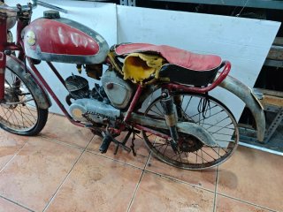 Moto setter.
