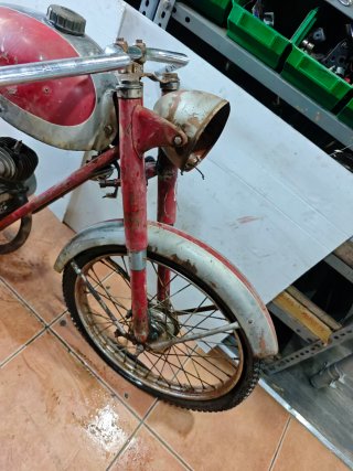 Moto setter.