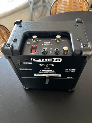 Amplificador Guitarra Line 6 Spider