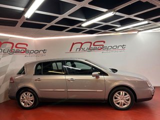 RENAULT Vel Satis Grand Confort 2.2dCi 140CV E4