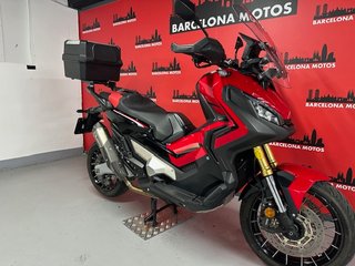 HONDA X-ADV 750 DEL AÑO 2018 !! PERFECTO ESTADO !!