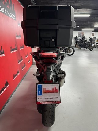 HONDA X-ADV 750 DEL AÑO 2018 !! PERFECTO ESTADO !!
