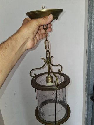 Lámpara antigua latón y cristal tallado