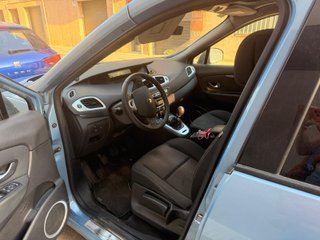 Renault Grand Scenic 2009 motor 1.9dCi