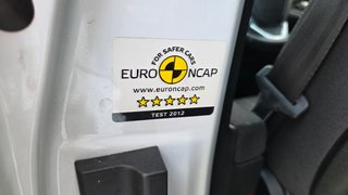 Ford B-MAX 100cv 5⭐ EURONCAP