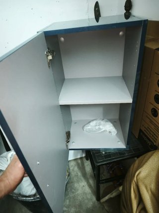 Mueble de baño colgante azul brillo
