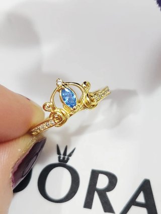 Anillo Carroza de La Cenicienta de Disney. T/58