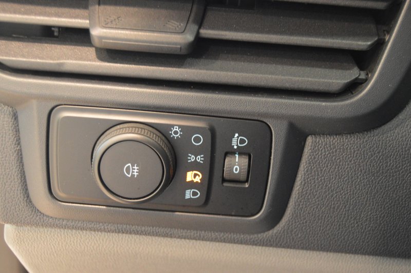 Ford Transit Custom 2026, foto 15