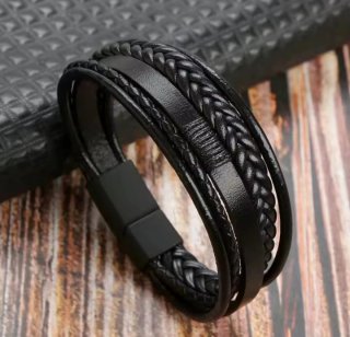 Pulsera Cuero de vaca Trenzado y Acero de Titanio