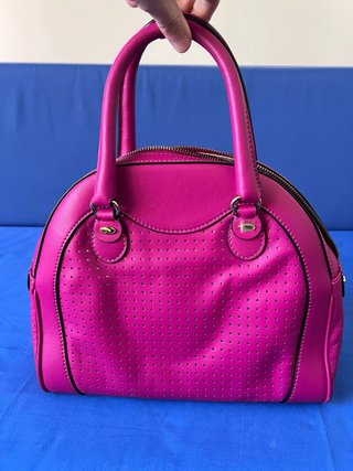 Borsa Graziella fucsia con dettagli oro