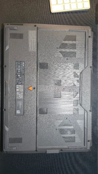 ASUS TUF F15 FX507ZV4 RTX 4060 8GB